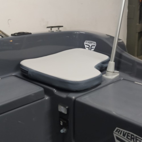 MATERAC STERNIKA DO RIVERFOX 420Z LAMPĄ TOPOWĄ