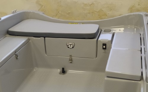 MATERAC 2/3 NA TYŁ ŁODZI DO RIVERFOX 420, 420C