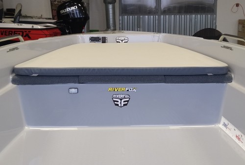 MATERAC NA PRZEDNIĄ CZĘŚĆ ŁODZI DO RIVERFOX 470, C470
